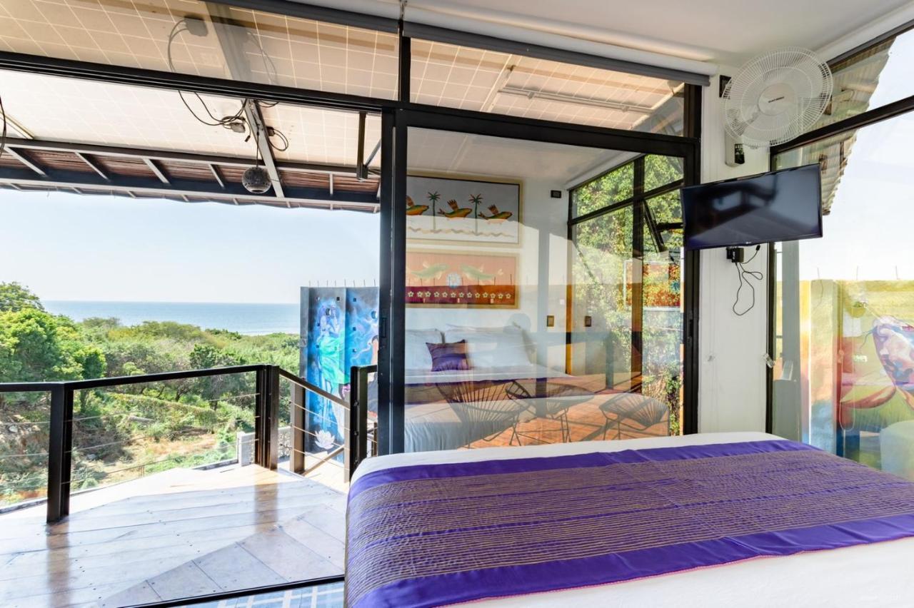 Cabane Container Hotel - Adults Only بويرتو إسكونديدو المظهر الخارجي الصورة