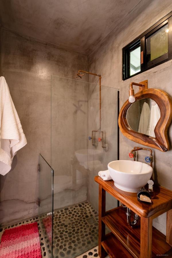 Cabane Container Hotel - Adults Only بويرتو إسكونديدو المظهر الخارجي الصورة