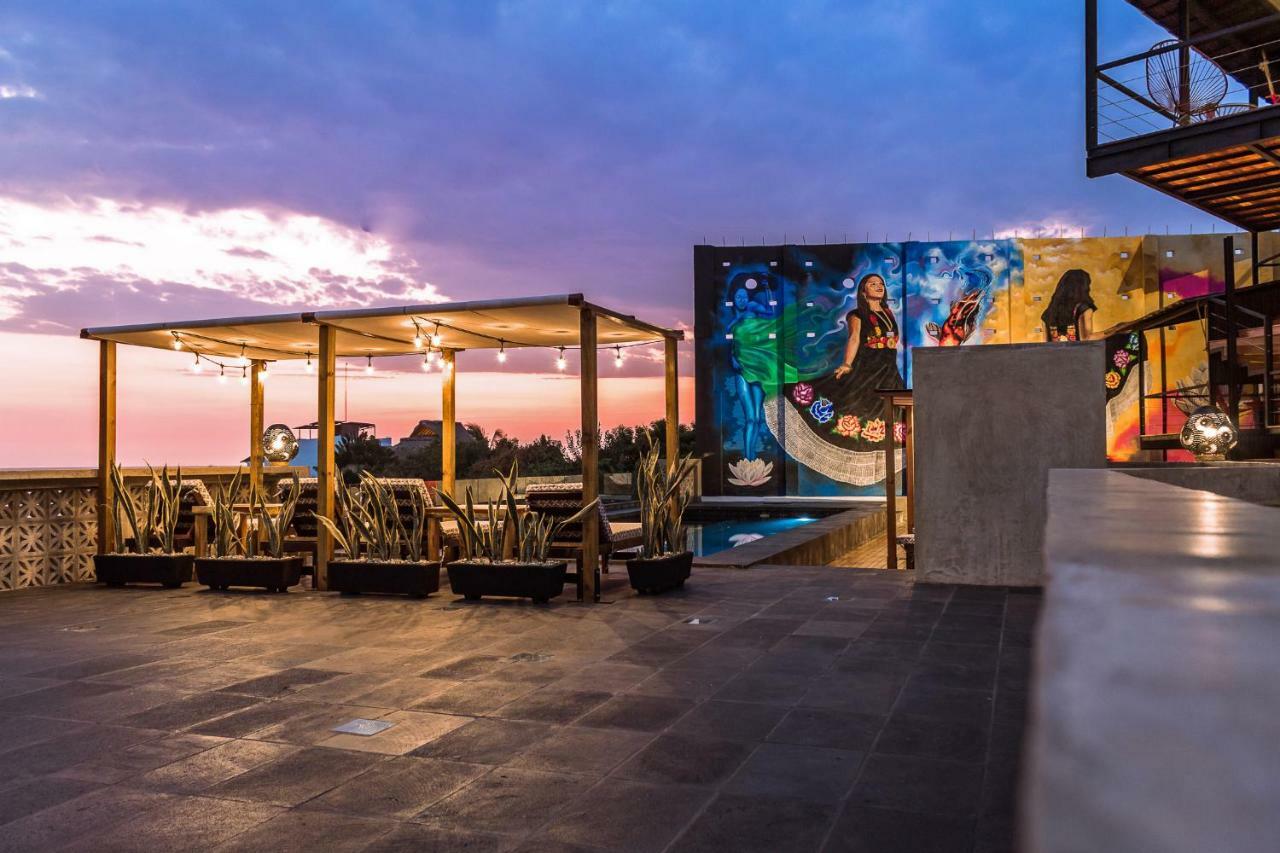 Cabane Container Hotel - Adults Only بويرتو إسكونديدو المظهر الخارجي الصورة